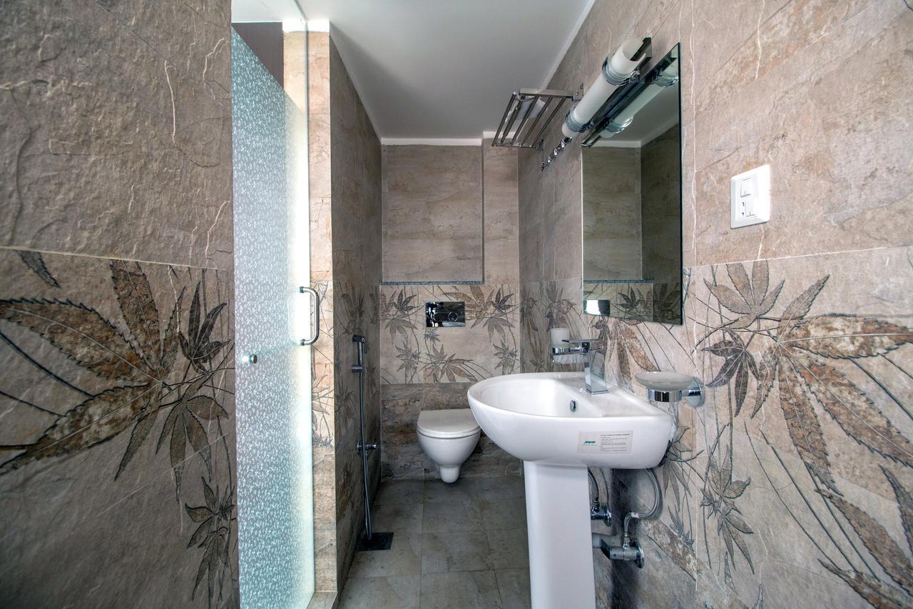 Hotel Himalaya Hub กาฐมาณฑุ ภายนอก รูปภาพ